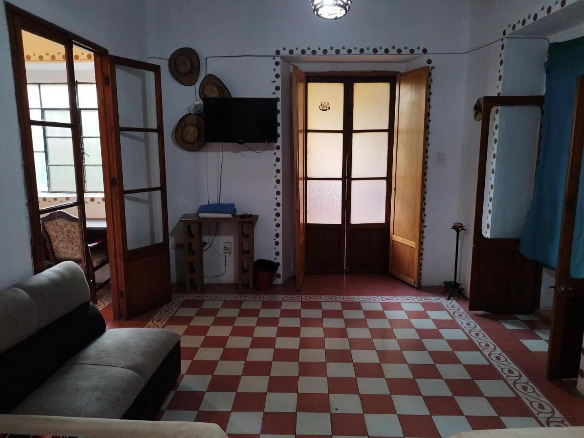 Cuarto Panchito ***Centro Historico*** Apartment Querétaro Екстериор снимка